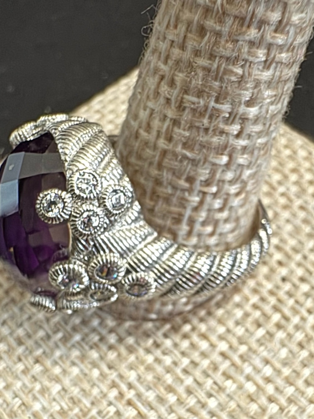 Judith Ripka 925 Sterling Silver Ring w/Faceted Oval Amethyst Gemstone.
Size 8 - Picture 6 of 10